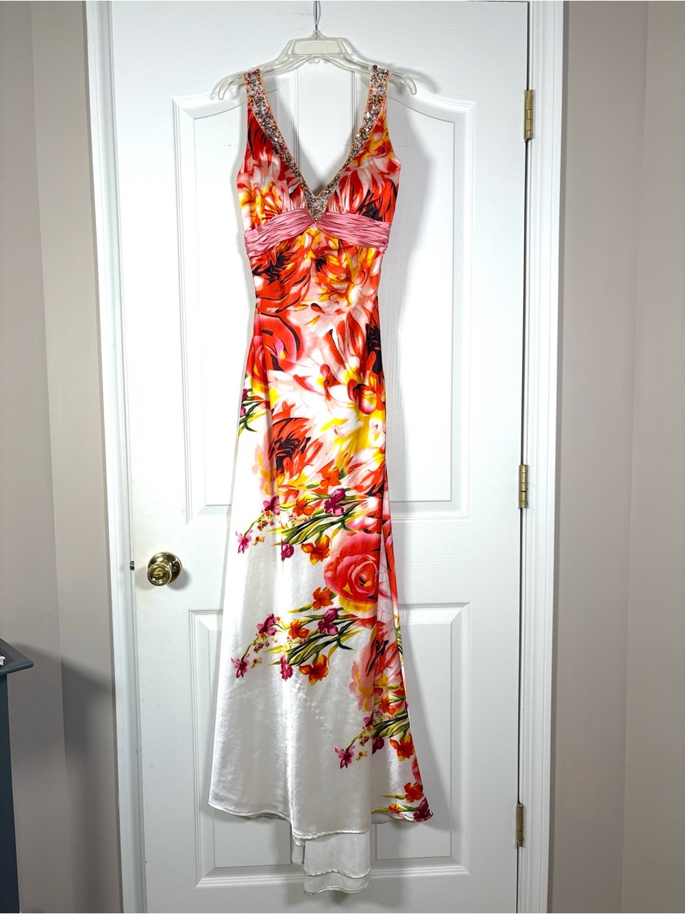 Tiffany Designs Pink and Orange Floral V-Neck Maxi Gown - Size 0